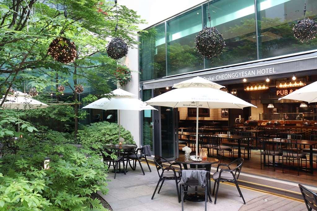 Orakai Cheonggyesan Hotel, BW Premier Collection Сеул Ресторант снимка