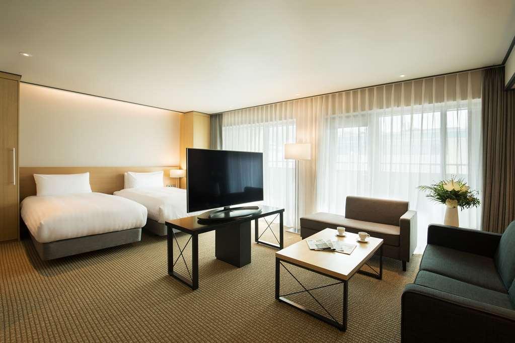 Orakai Cheonggyesan Hotel, BW Premier Collection Сеул Стая снимка