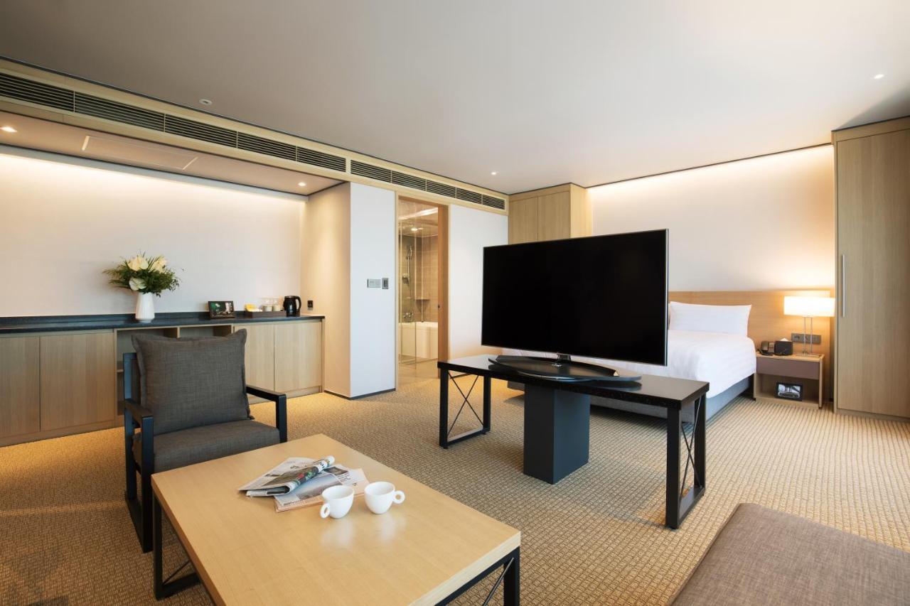 Orakai Cheonggyesan Hotel, BW Premier Collection Сеул Екстериор снимка